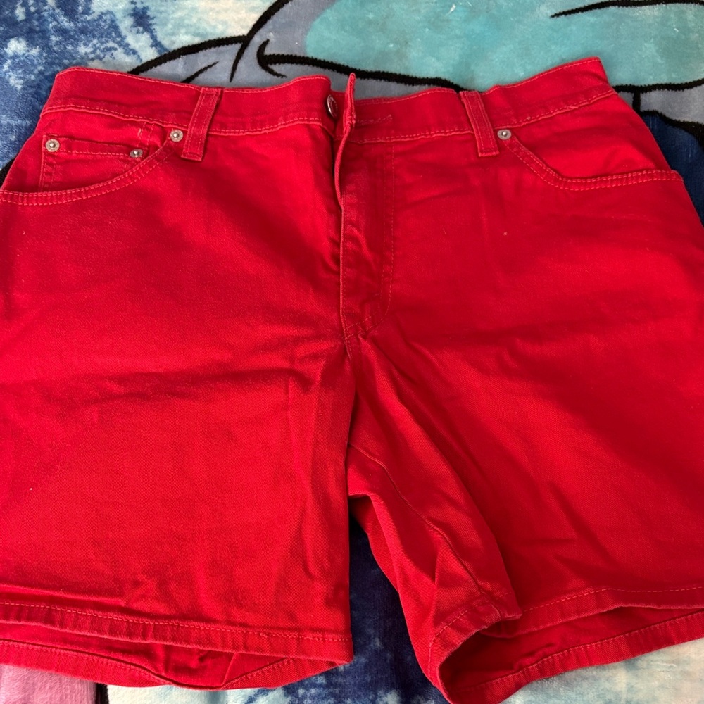 Red Women's Levi’s Shorts